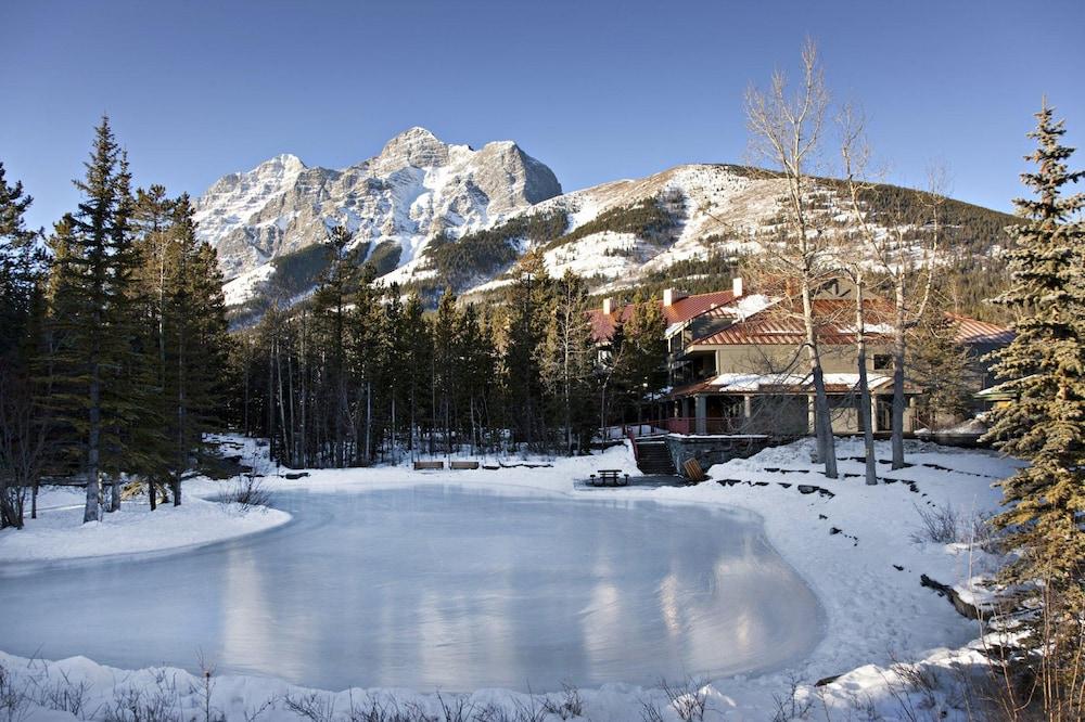 Mount Kidd Manor At Kananaskis Exterior photo
